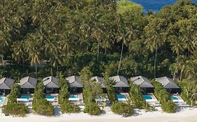 Royal Island Resort